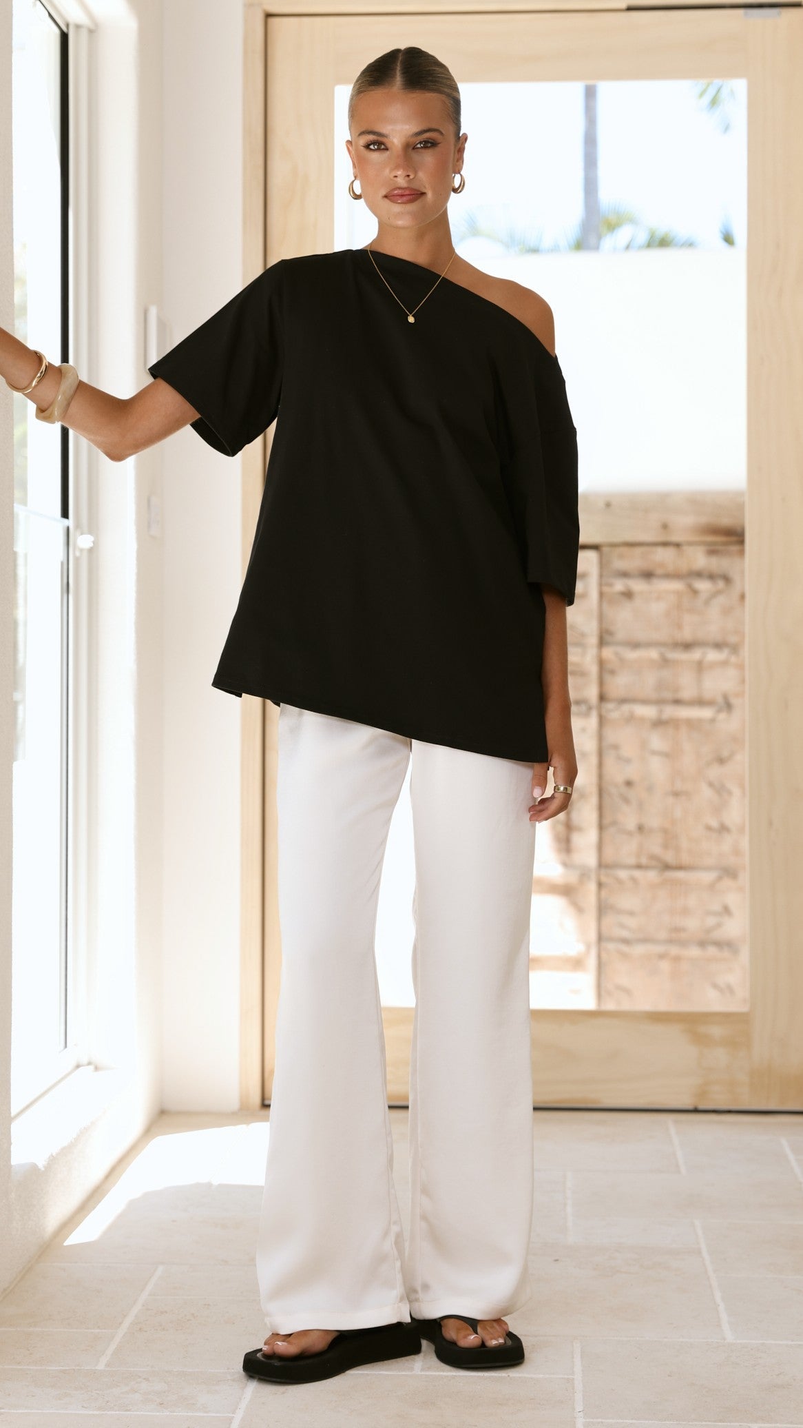 Pia One Shoulder Oversize Tee - Black