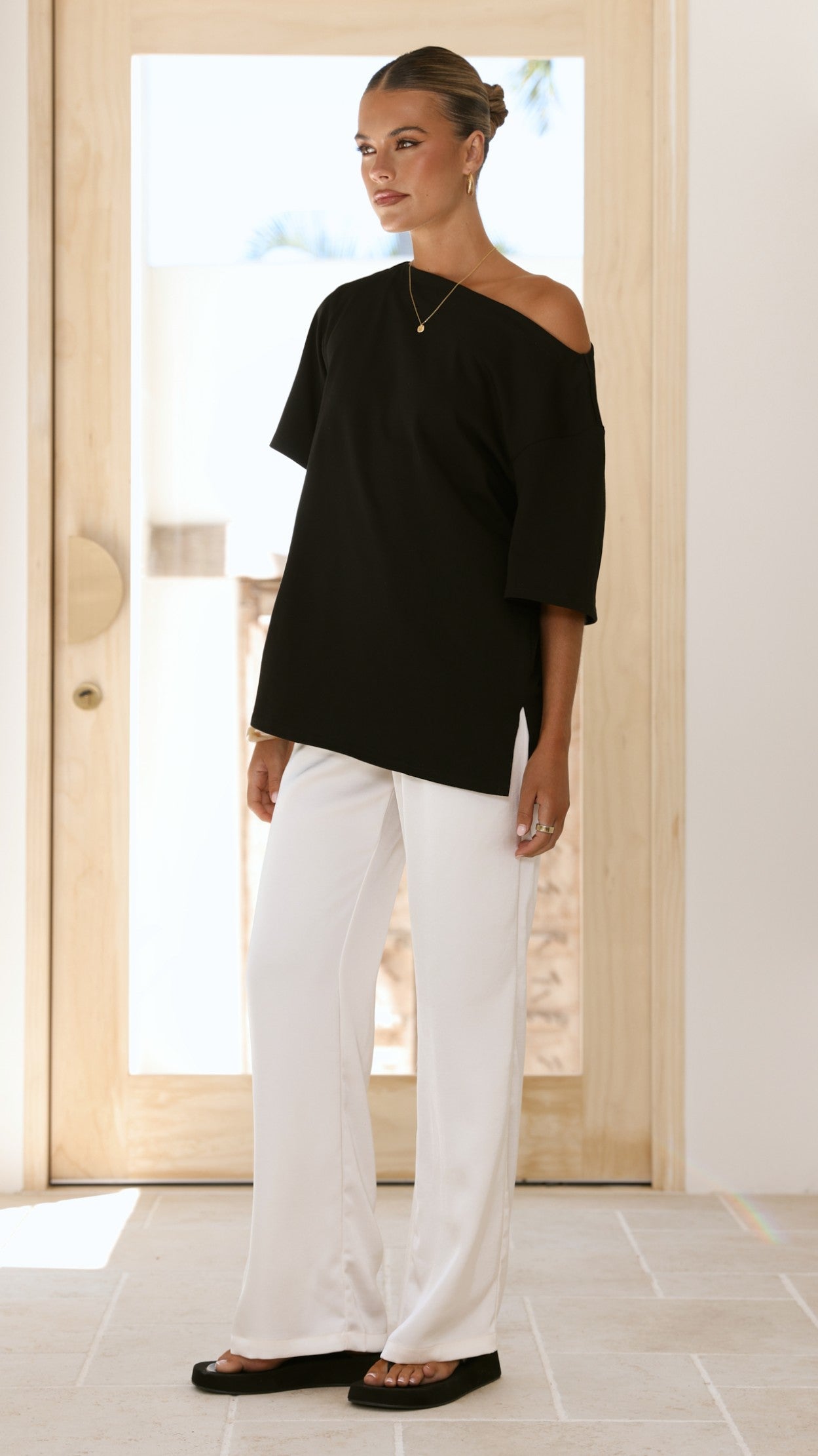 Pia One Shoulder Oversize Tee - Black