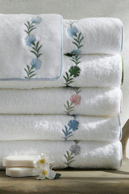 Blush Daphne Bath Towel