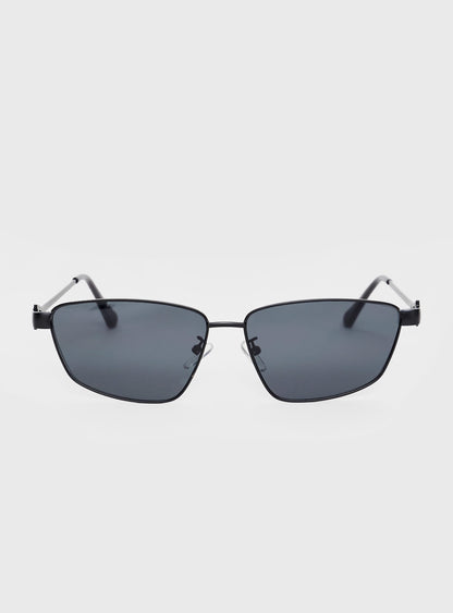 Aletta Sunglasses Black