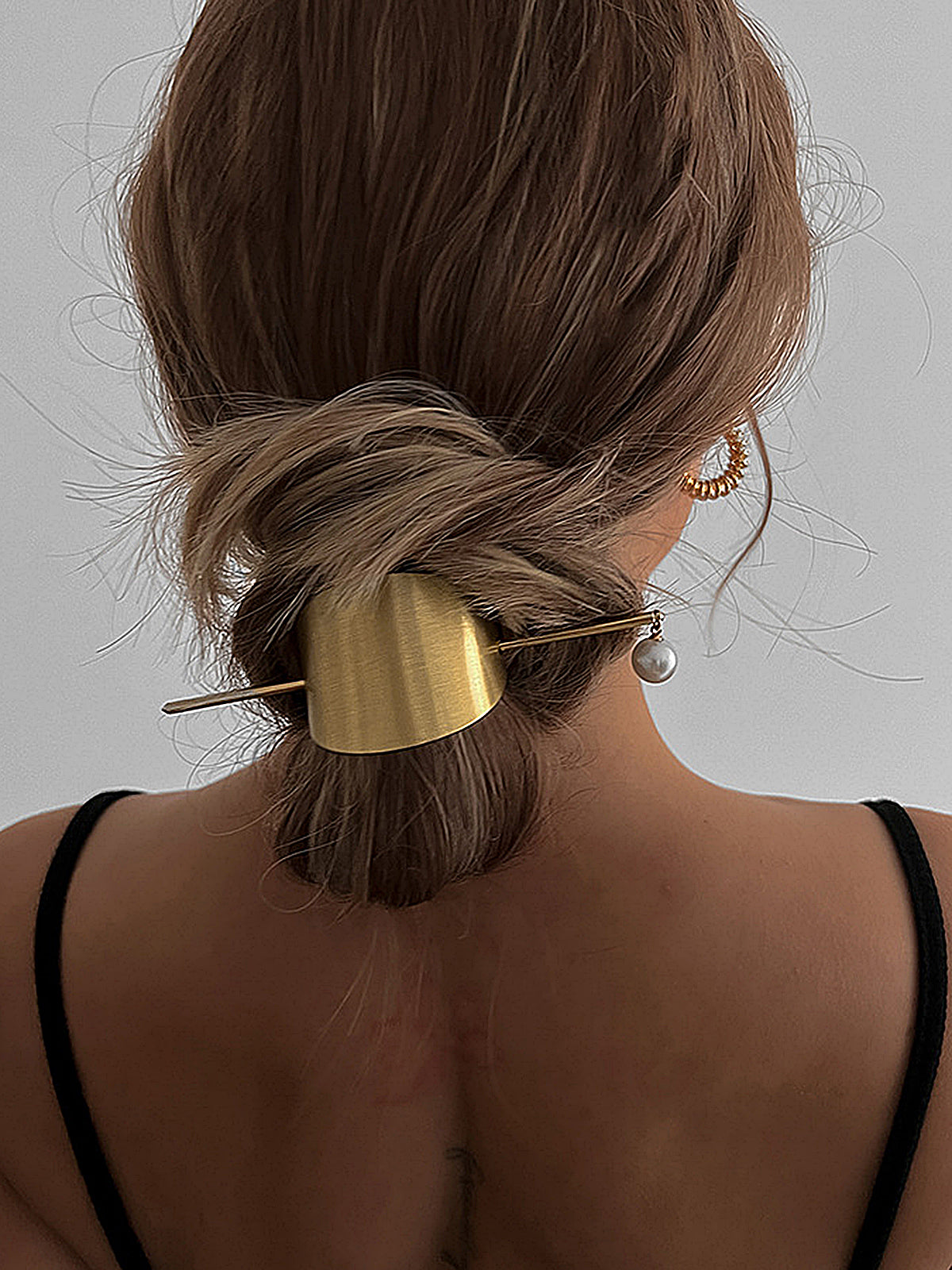 Pearl Detail U-Shaped Hair Pin
