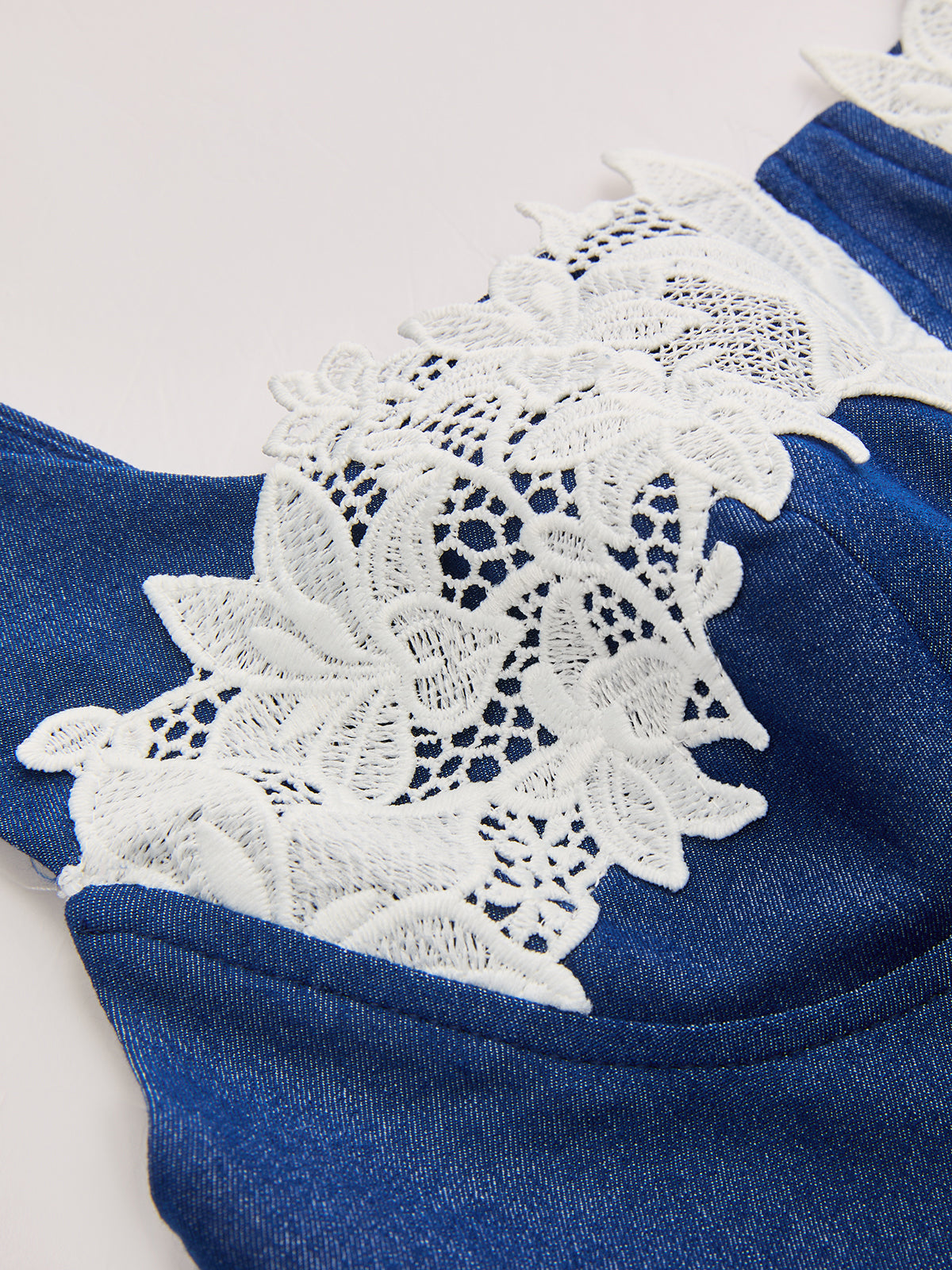 Lace Trim Cami Crop Top & Shorts Set