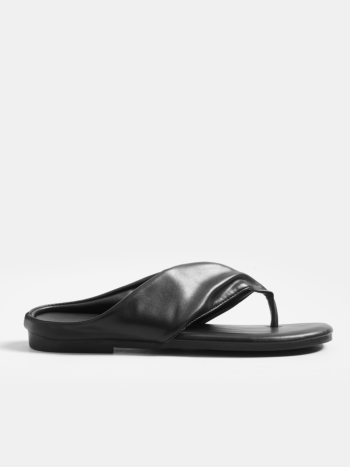 Faux Leather Twisted Thong Sandals