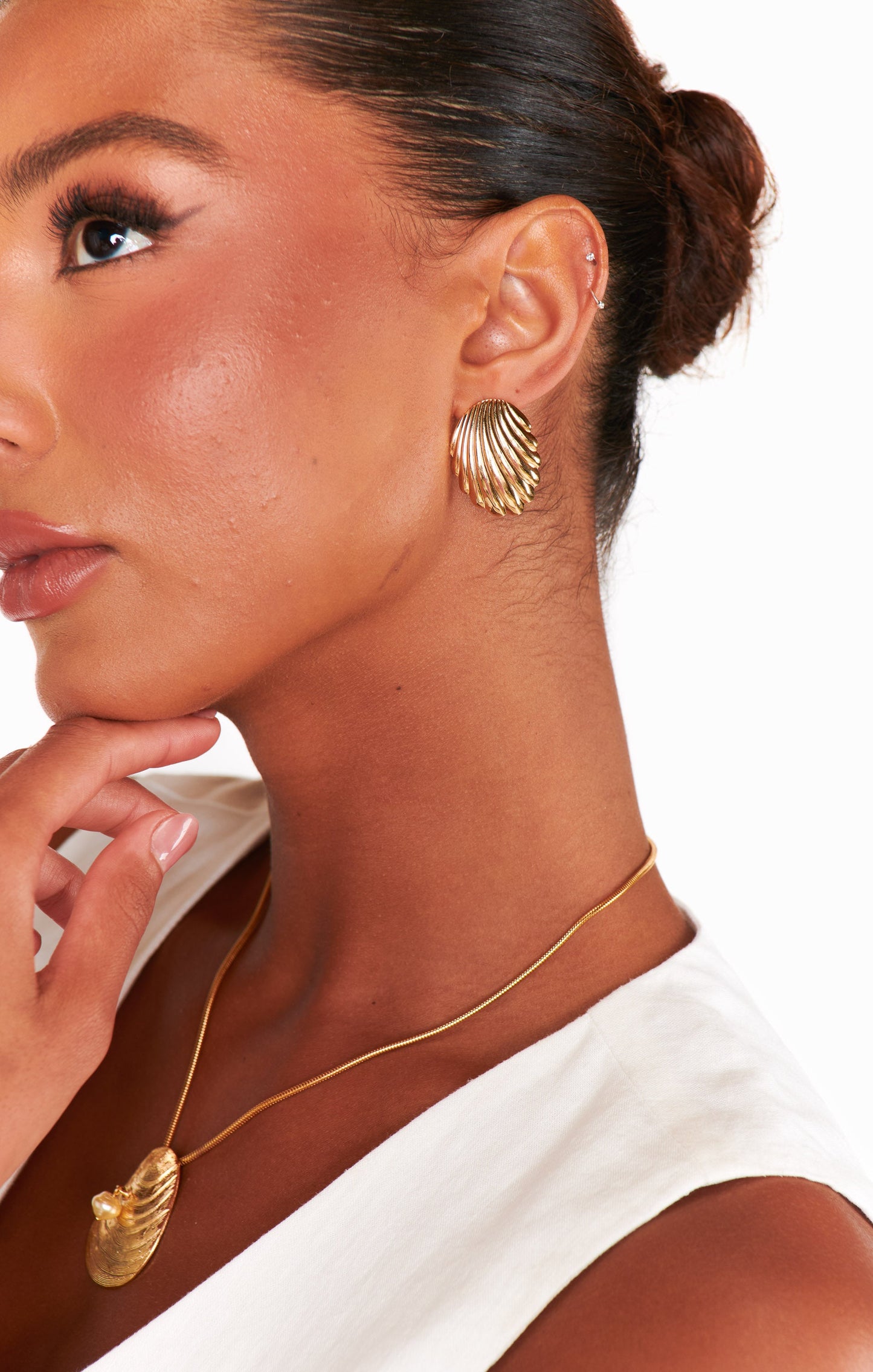 Faithy Jewels Lacy Earrings ~ Gold
