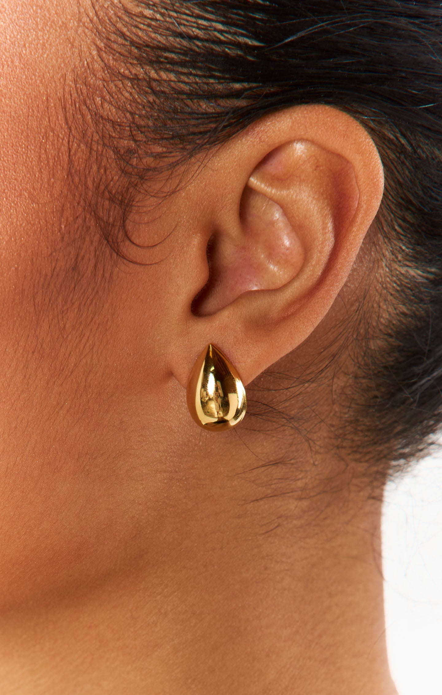 Faithy Jewels Mini Teardrop Earring ~ Gold