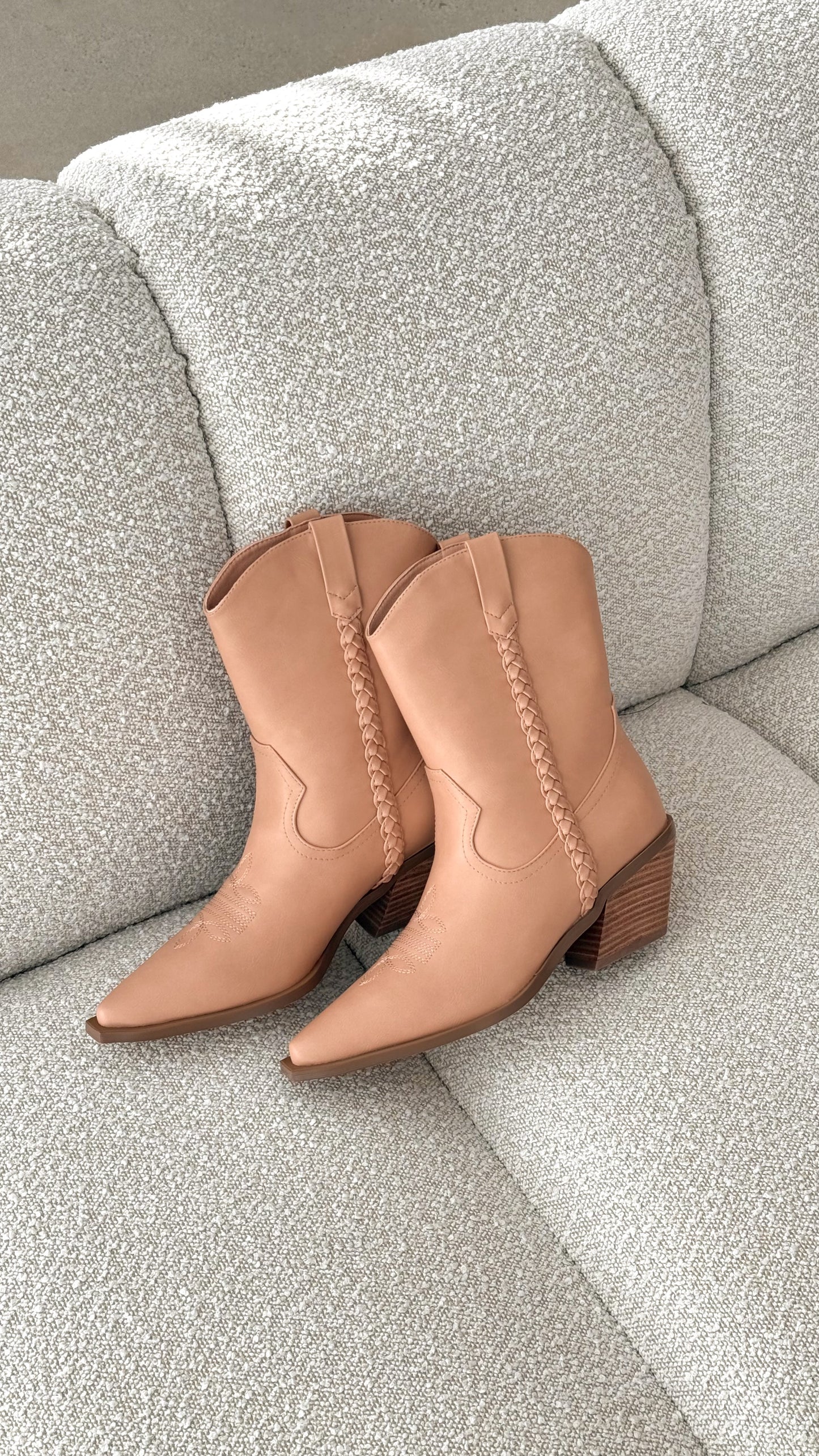 Ellenora Boots - Desert