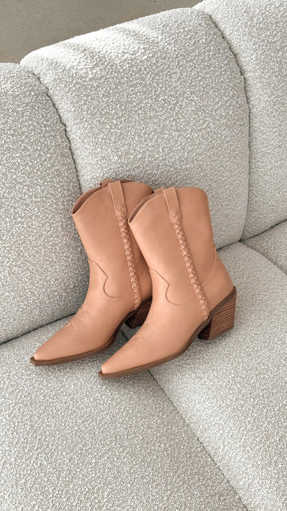Ellenora Boots - Desert