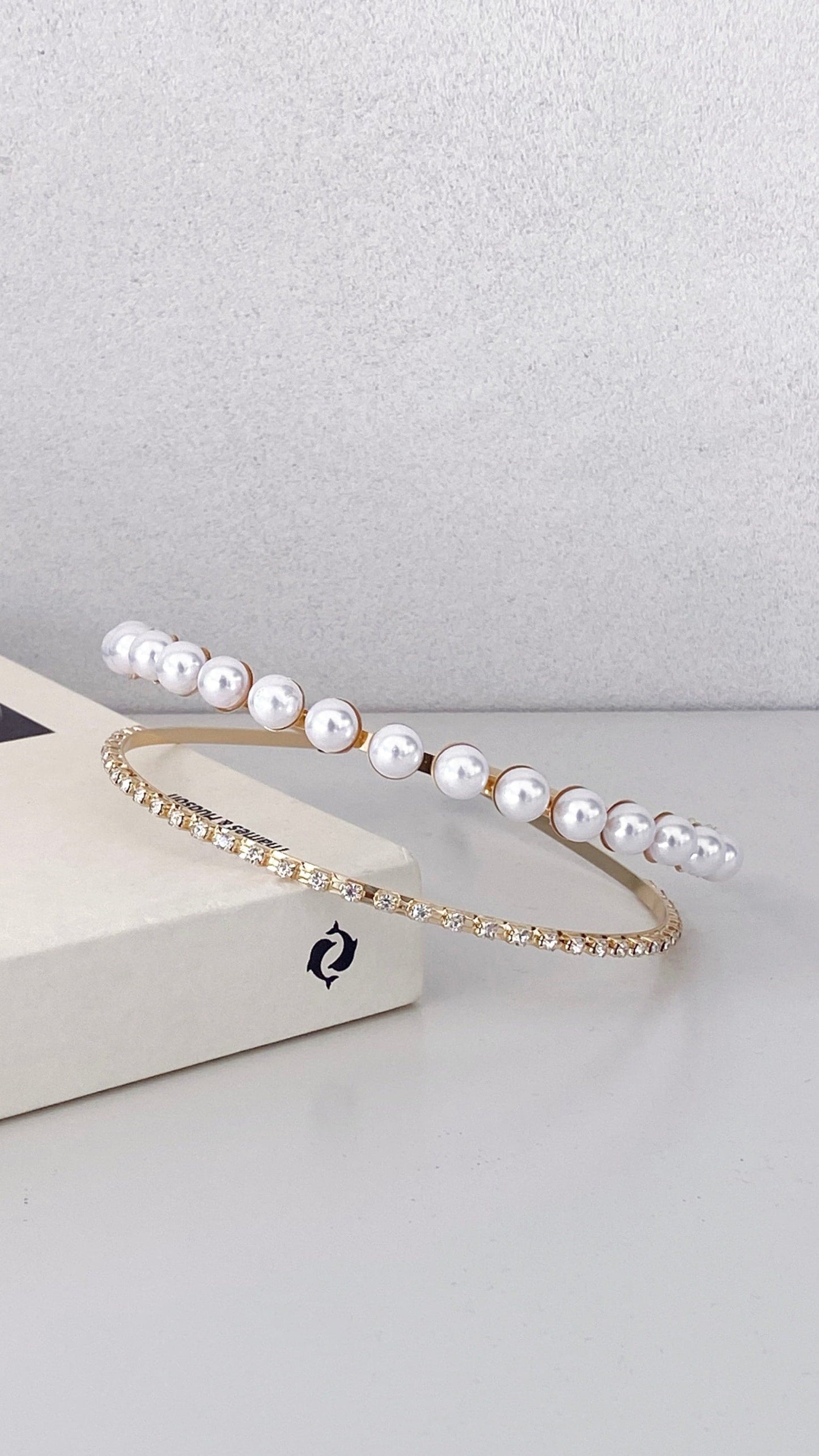 Sinclair Headpiece - Gold/Pearl