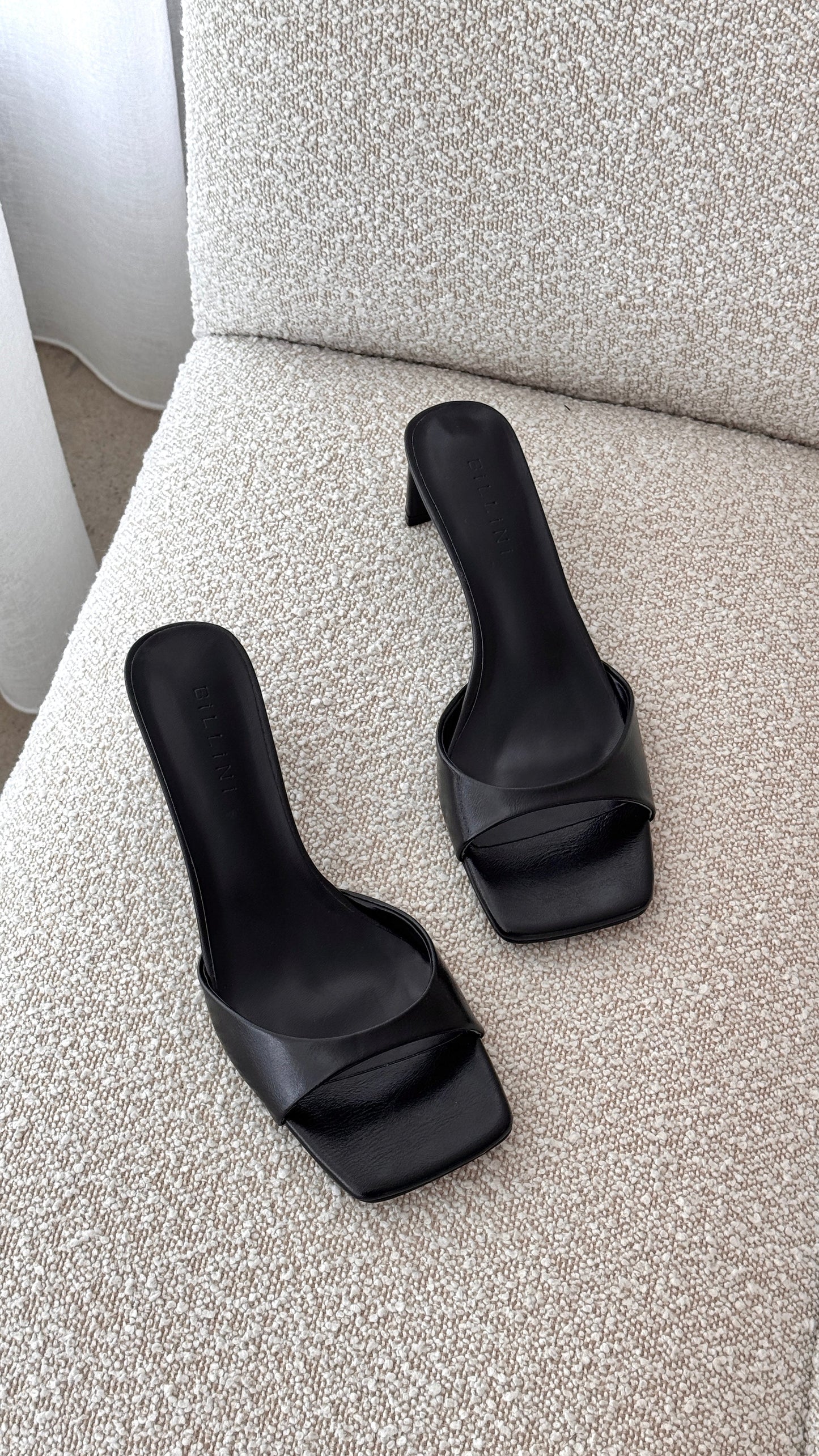 Yadira Heel - Black