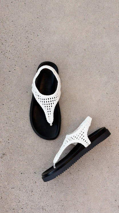 Anika Sandal - White