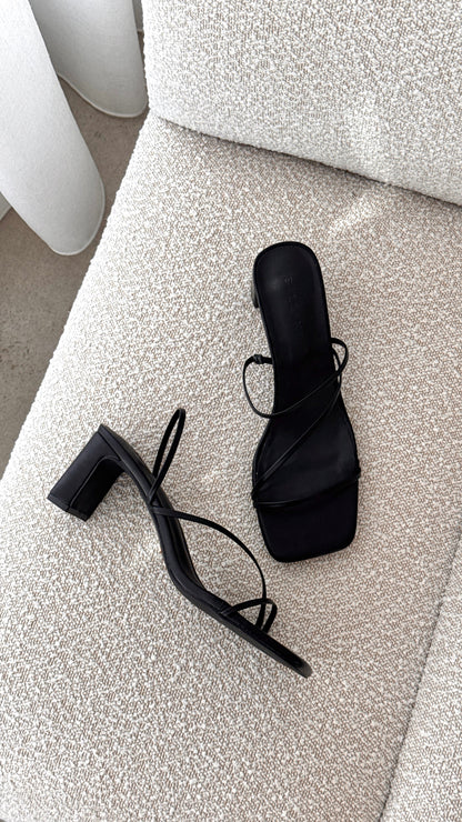 Calani Heel - Black