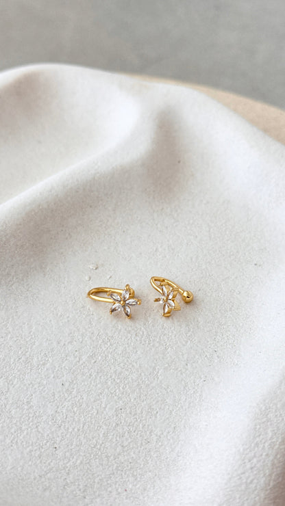 Yiota Ear Cuff Earrings - Gold