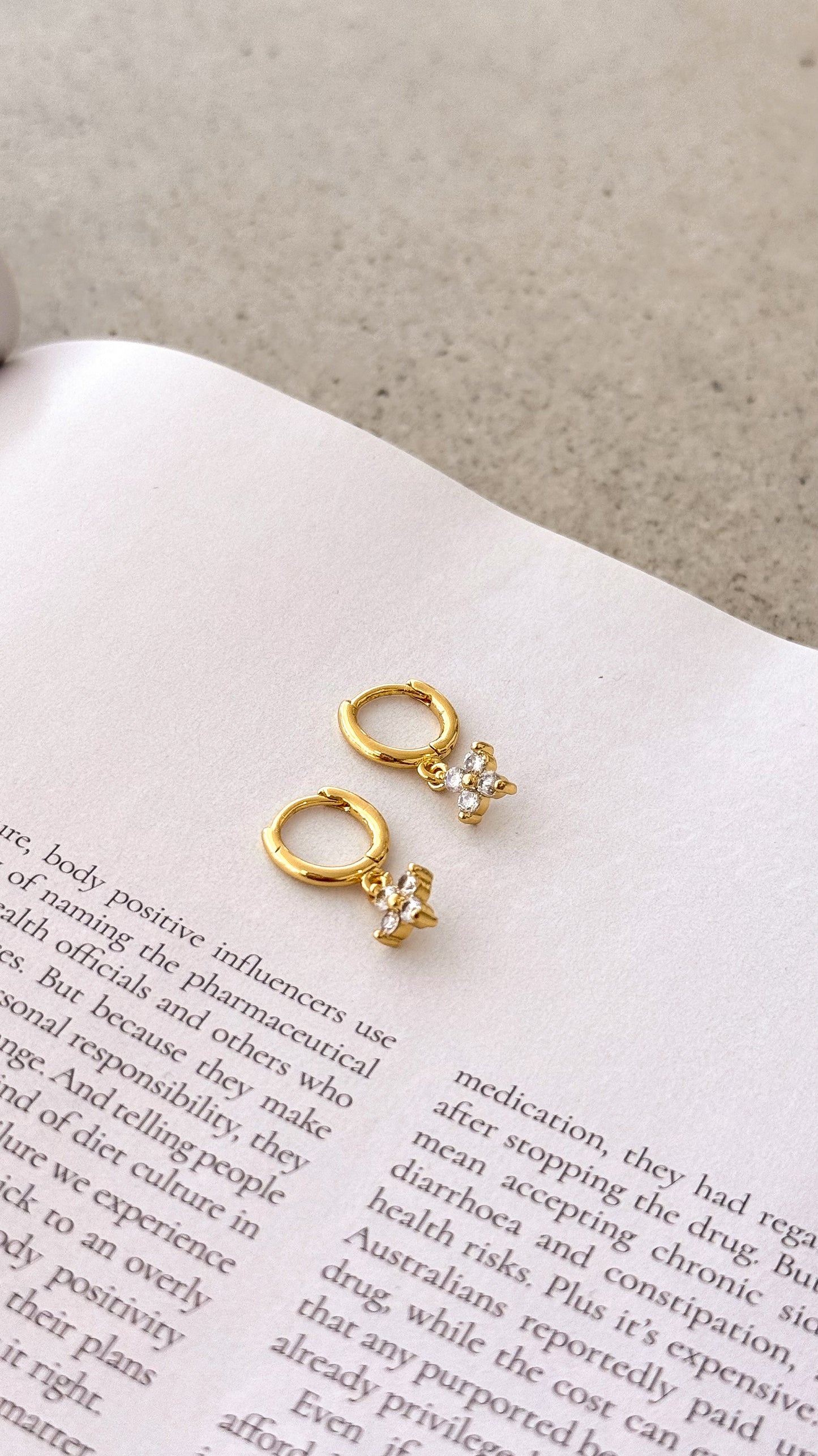 Georgie Earrings - Gold
