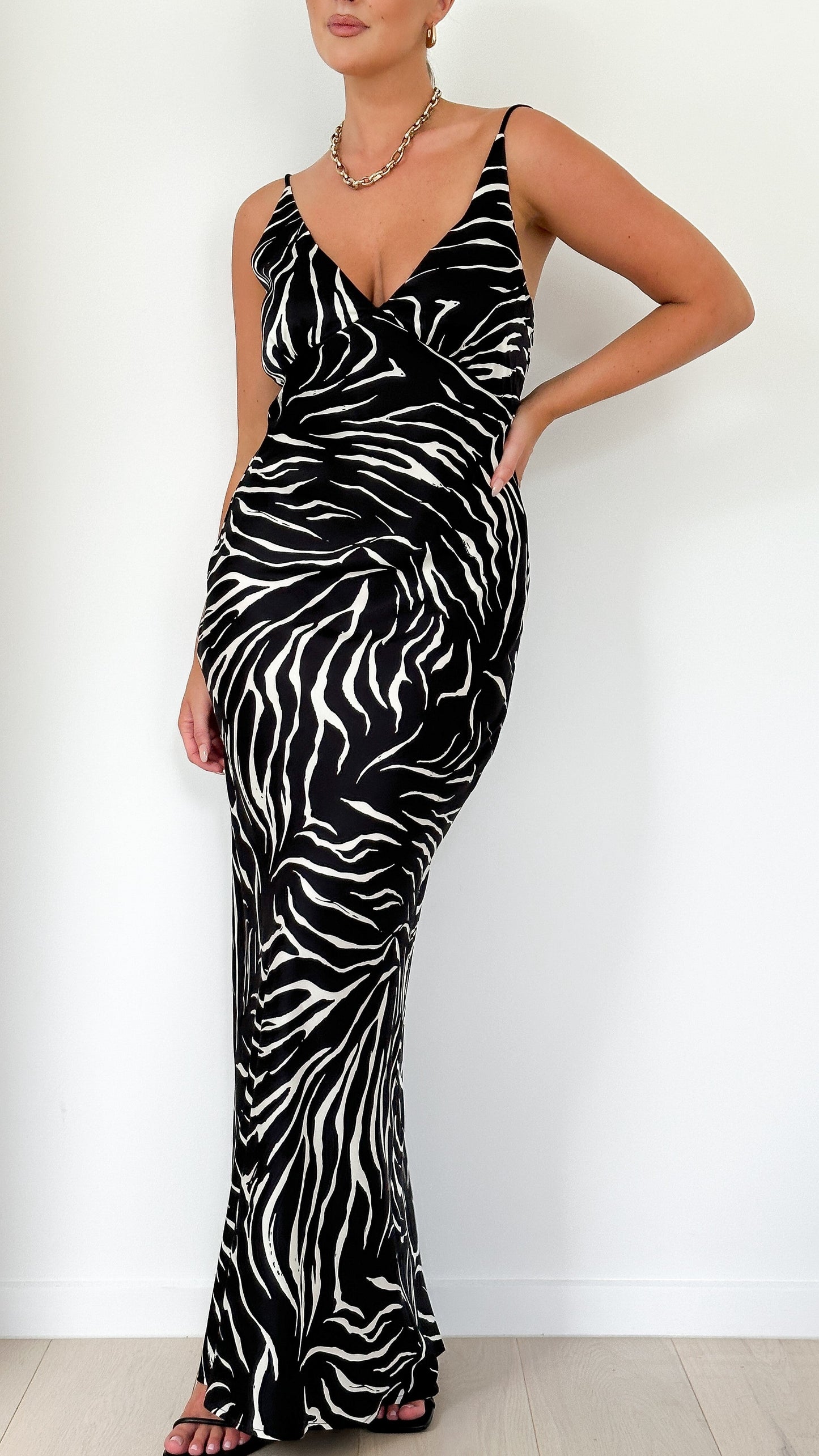 Zita Maxi Dress - Black/White