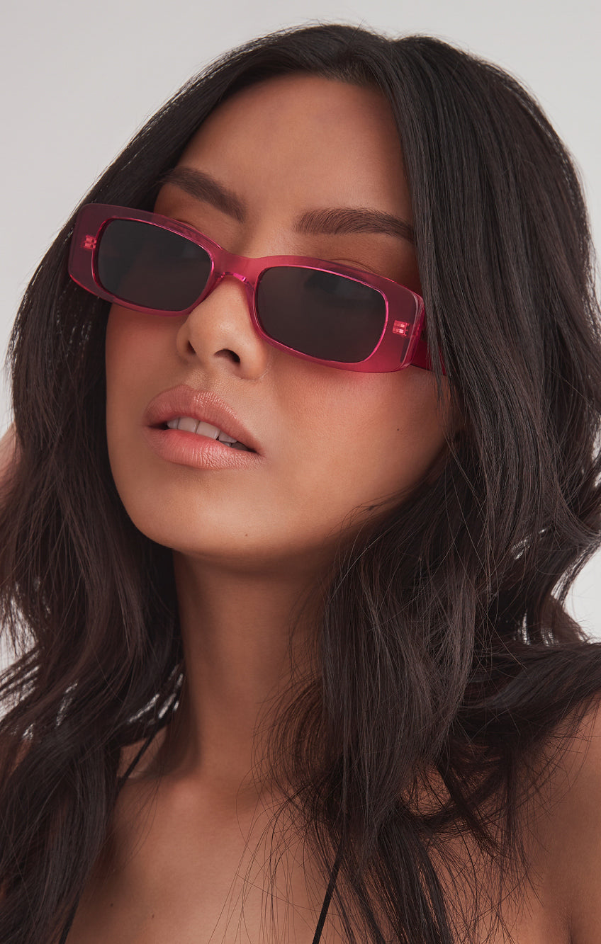 Banbè Eyewear The Kylie Sunglasses ~ Fuchsia