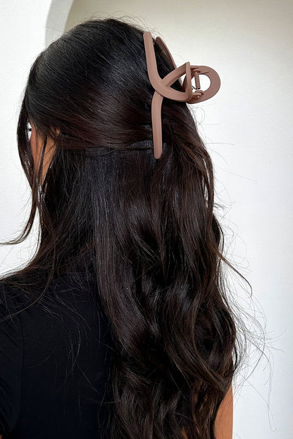 Kayla Claw Clip - Brown